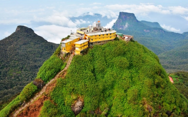 Шри-Ланка: Куда наступил Будда или где находится Гора бабочек?